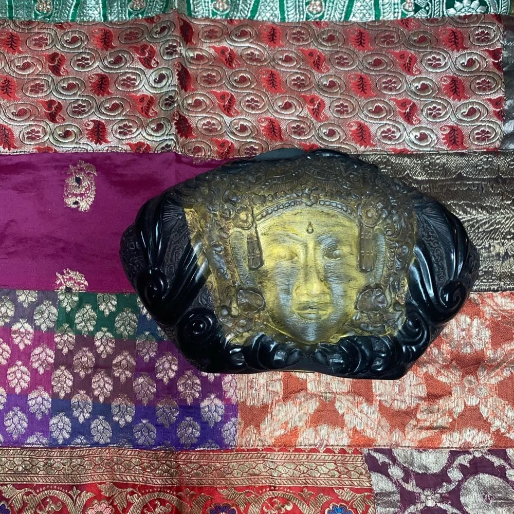 Thai Princess resin bag - Picture 1 of 3